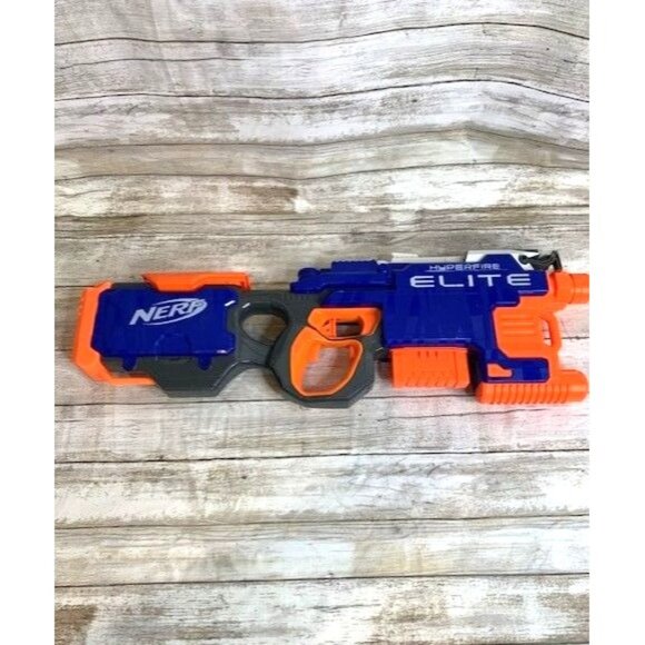 Nerf N-Strike Elite Hyperfire Dart Blaster - Picture 2 of 7